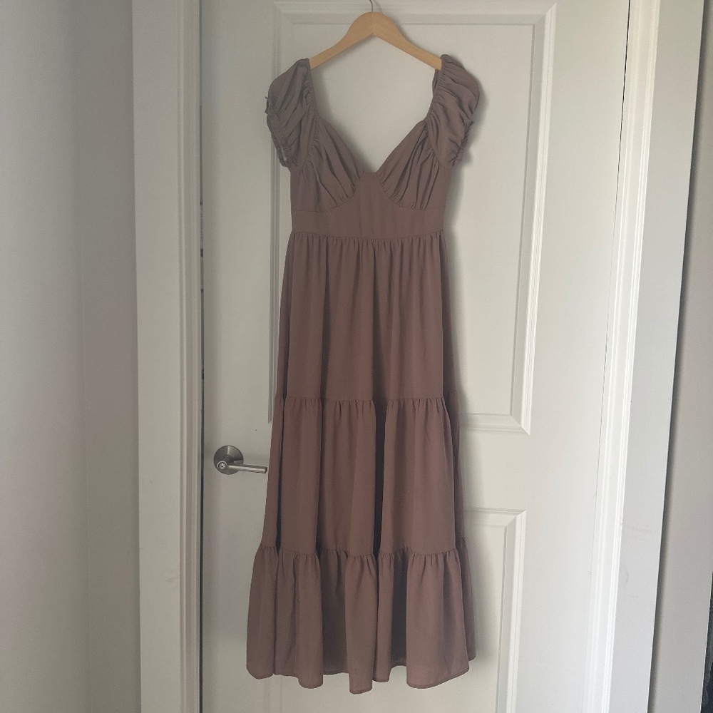 Brown maxi flowy dress